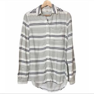 Beachlunchlounge Green Blue Striped Boyfriend
Button Down Long Sleeve Top